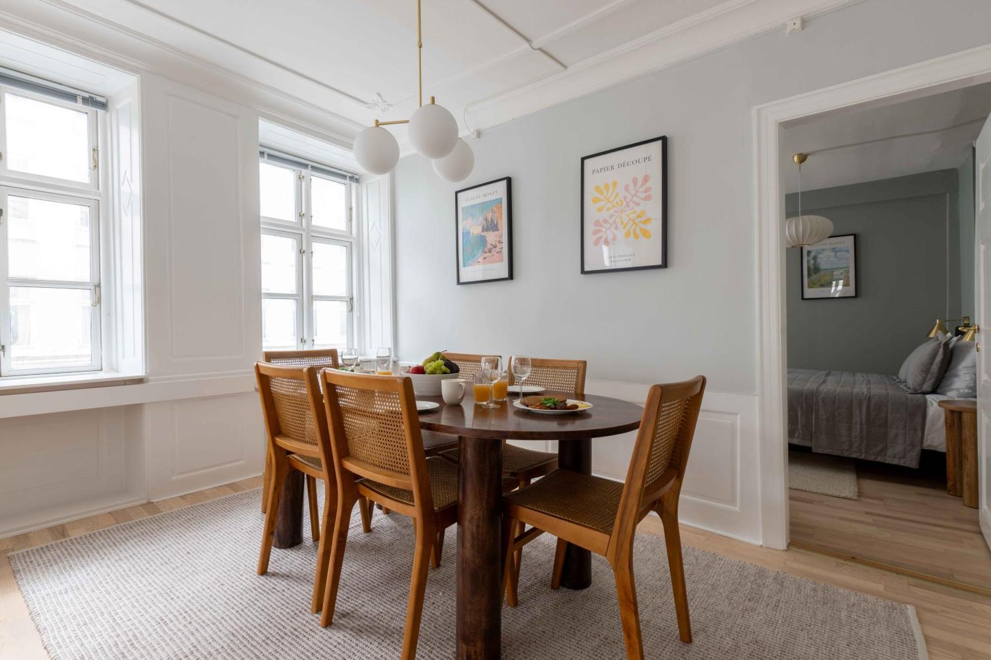 Spacious Tivoli Gardens Apartment W 3 Bedrooms Copenhaga Exterior foto
